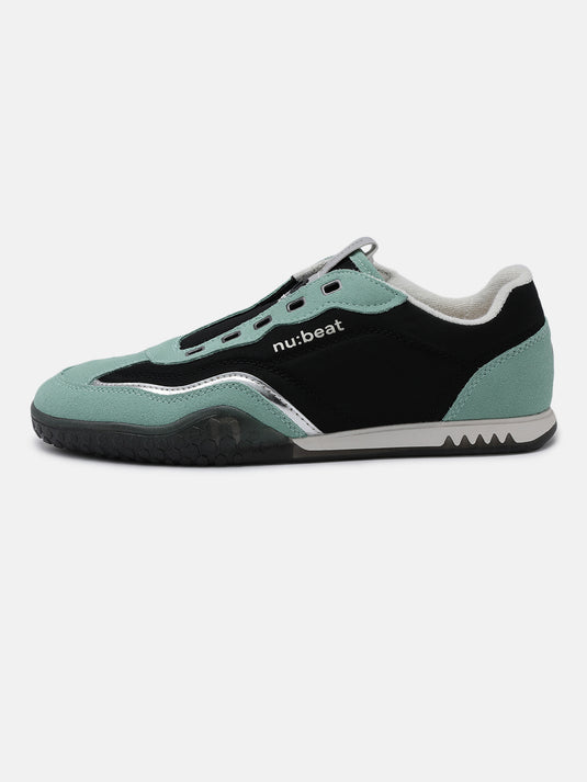 AREA909 Black & Light Green Slip-On Sneakers