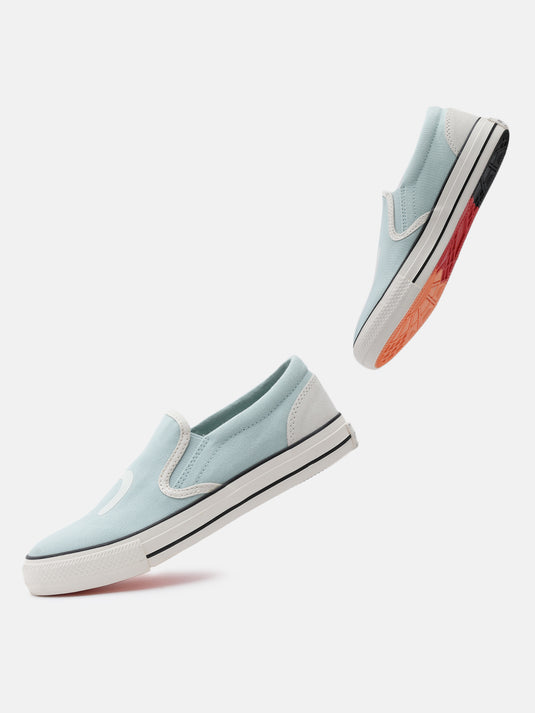 SPIN Light Blue & Off-White Slip-On Glow Sneakers