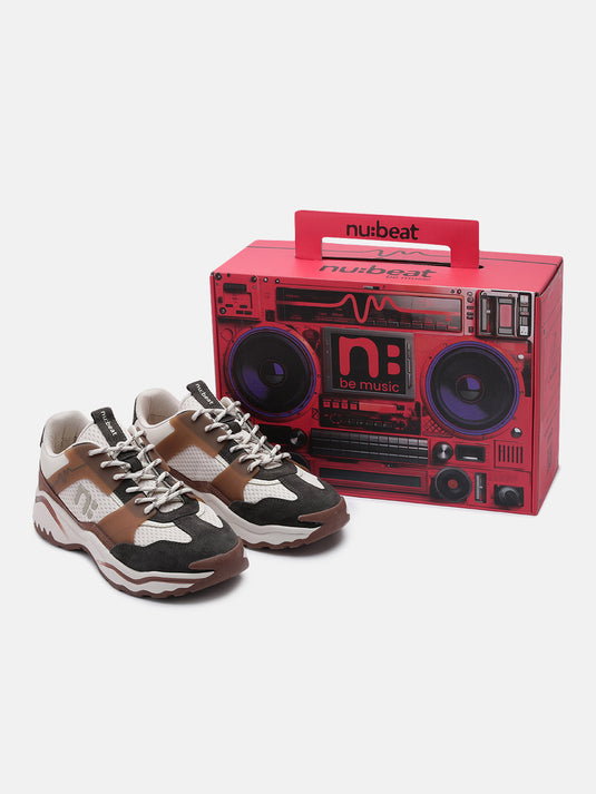 GROOVESTAR Off-White & Dark Brown Sneakers