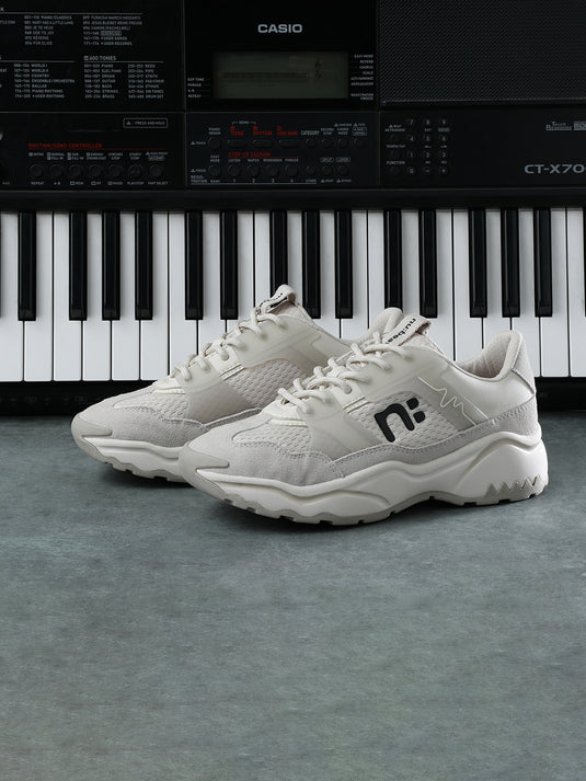 GROOVESTAR Beige Sneakers