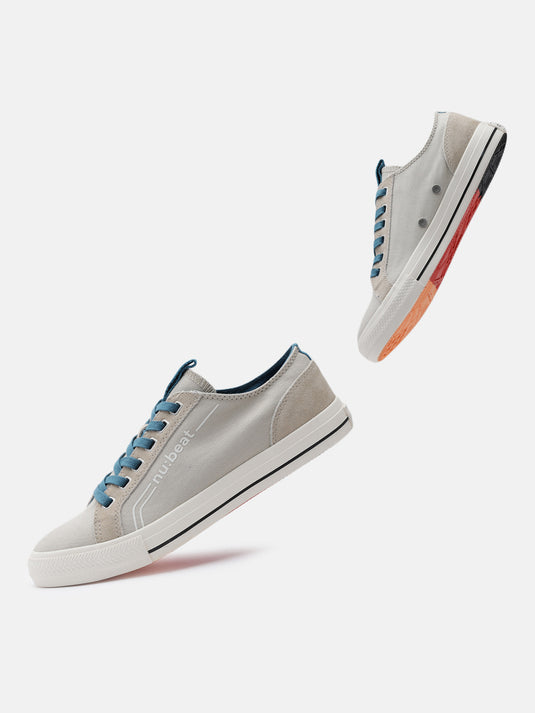 C MAJOR Light Grey Glow Sneakers